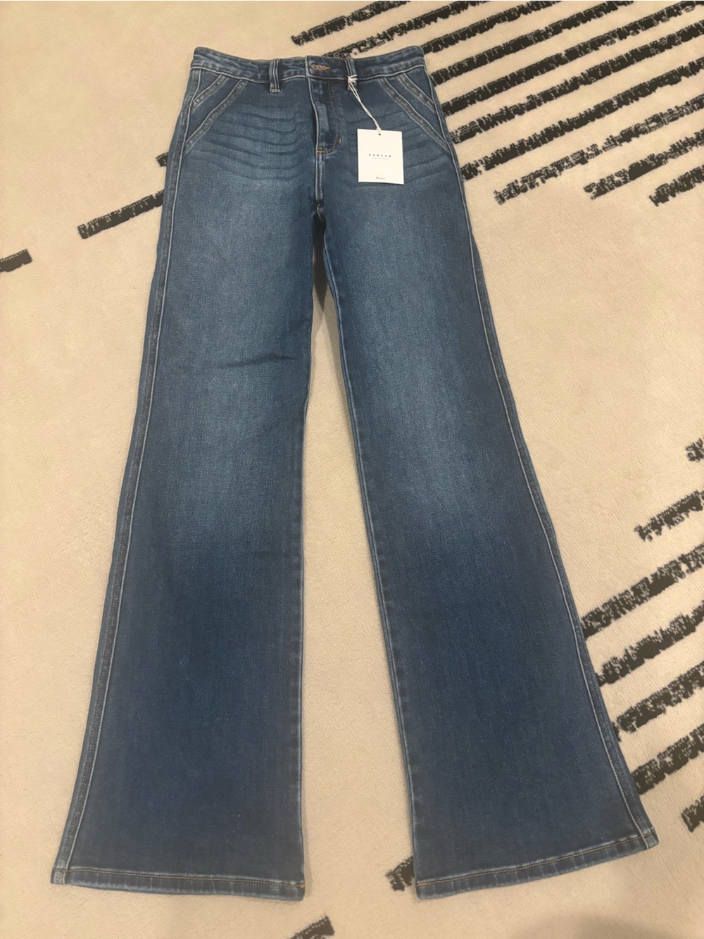 NWT KanCan Wide Leg Flare Jeans in Medium Blue Wash